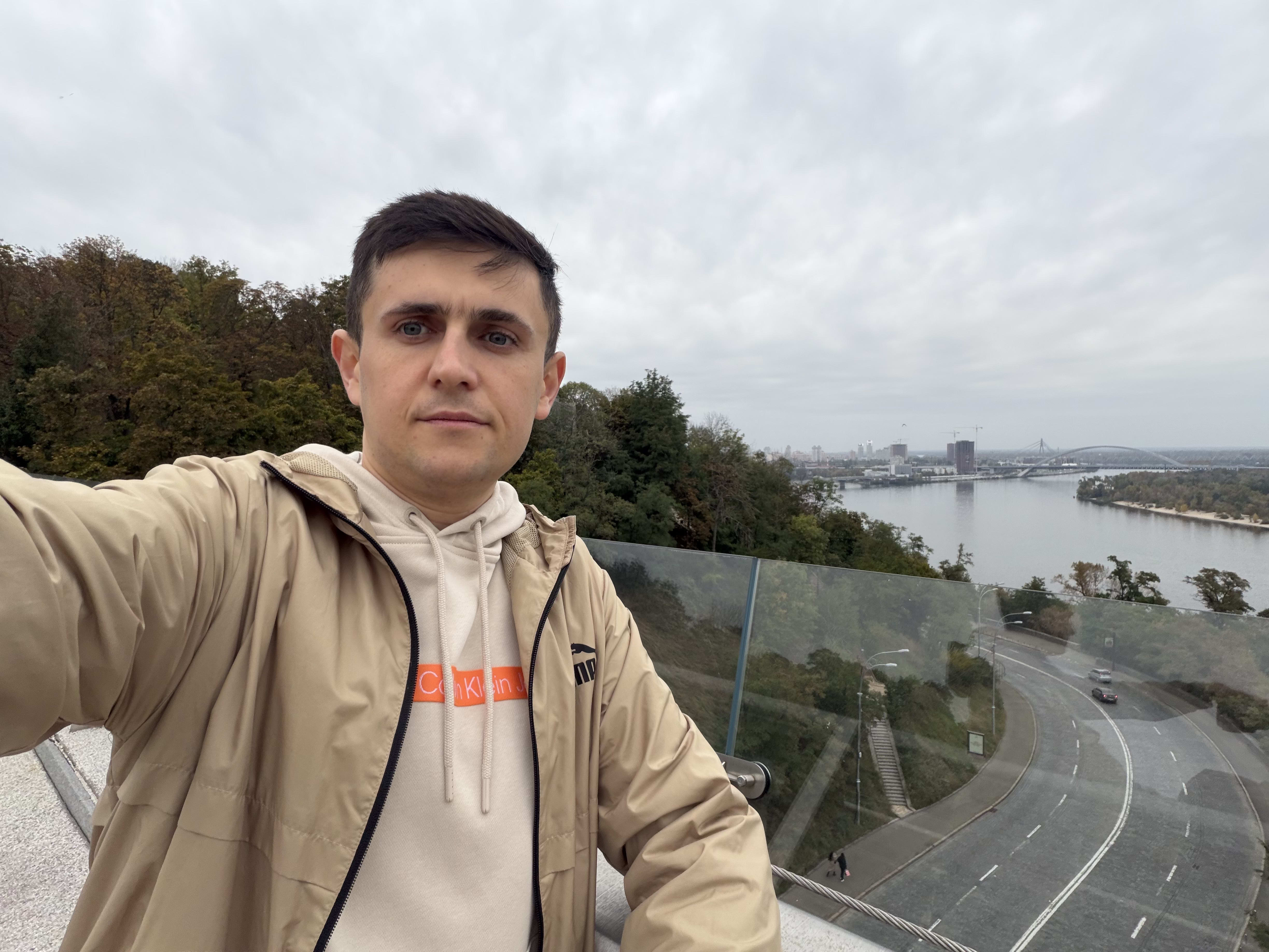 Bohdan Miaus (bodik01021997) Farcaster social identity (Fname handle) PFP