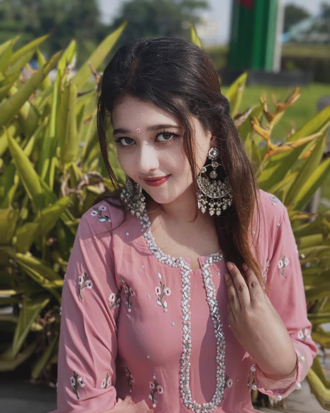 NILA's Farcaster avatar