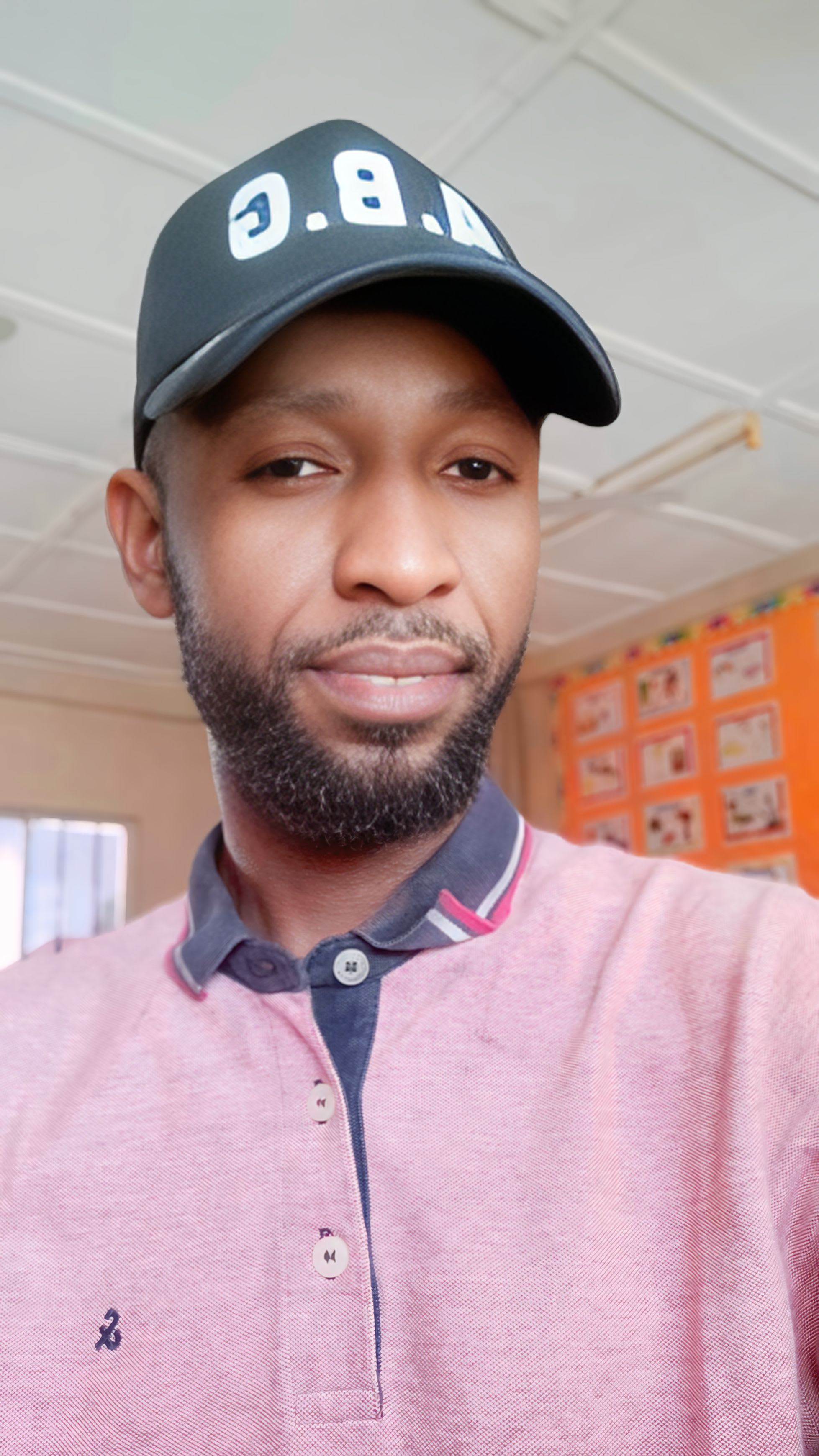Ismail Aliyu (samzee213) Farcaster social identity (Fname handle) PFP