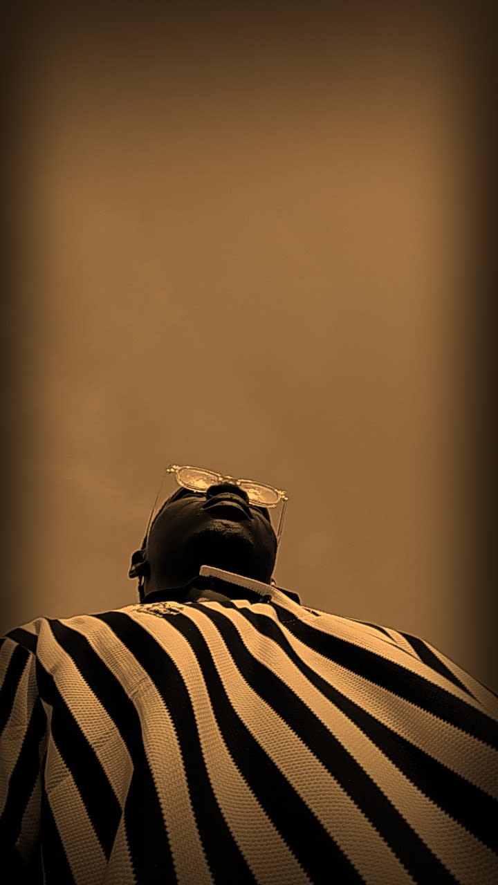 Thomas Young's Farcaster avatar