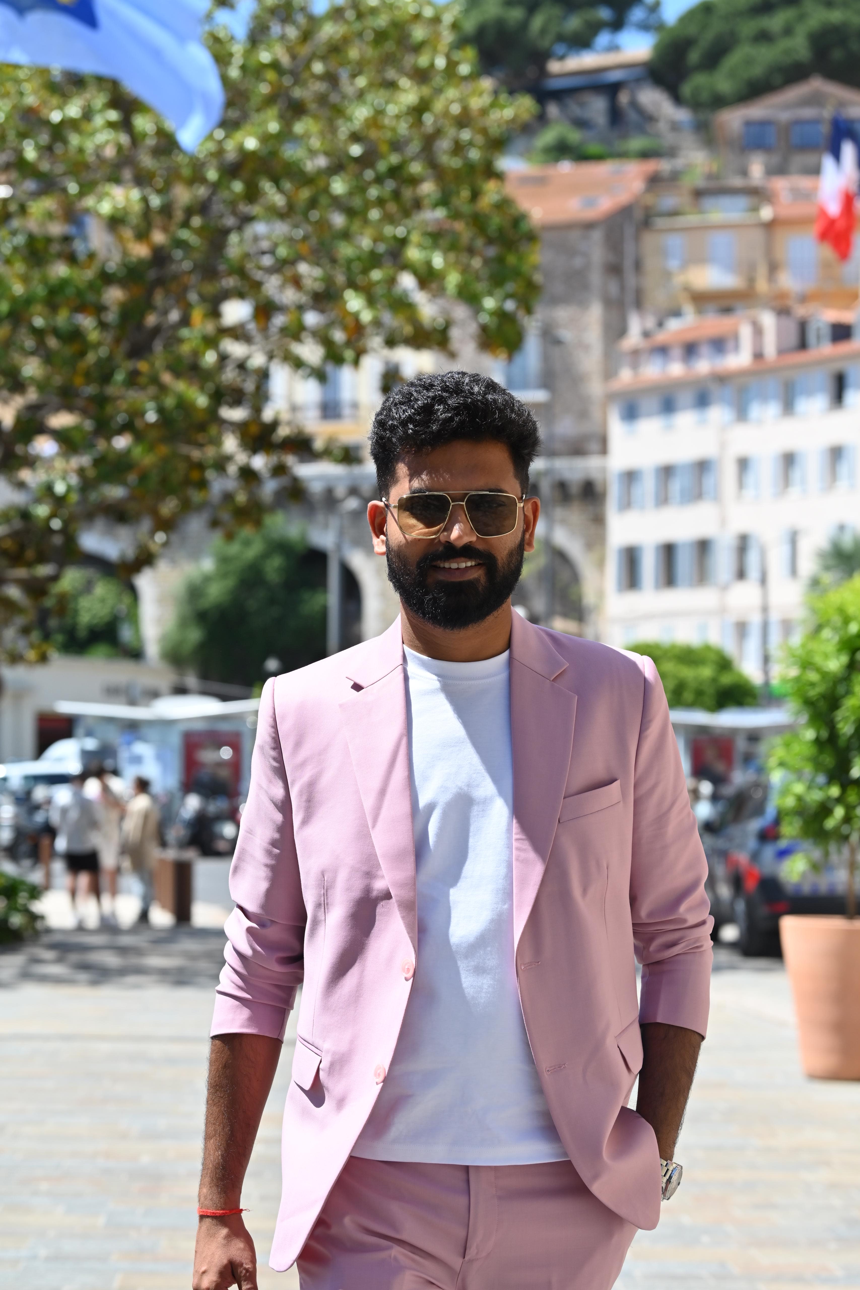 vipulagrawal's Farcaster avatar
