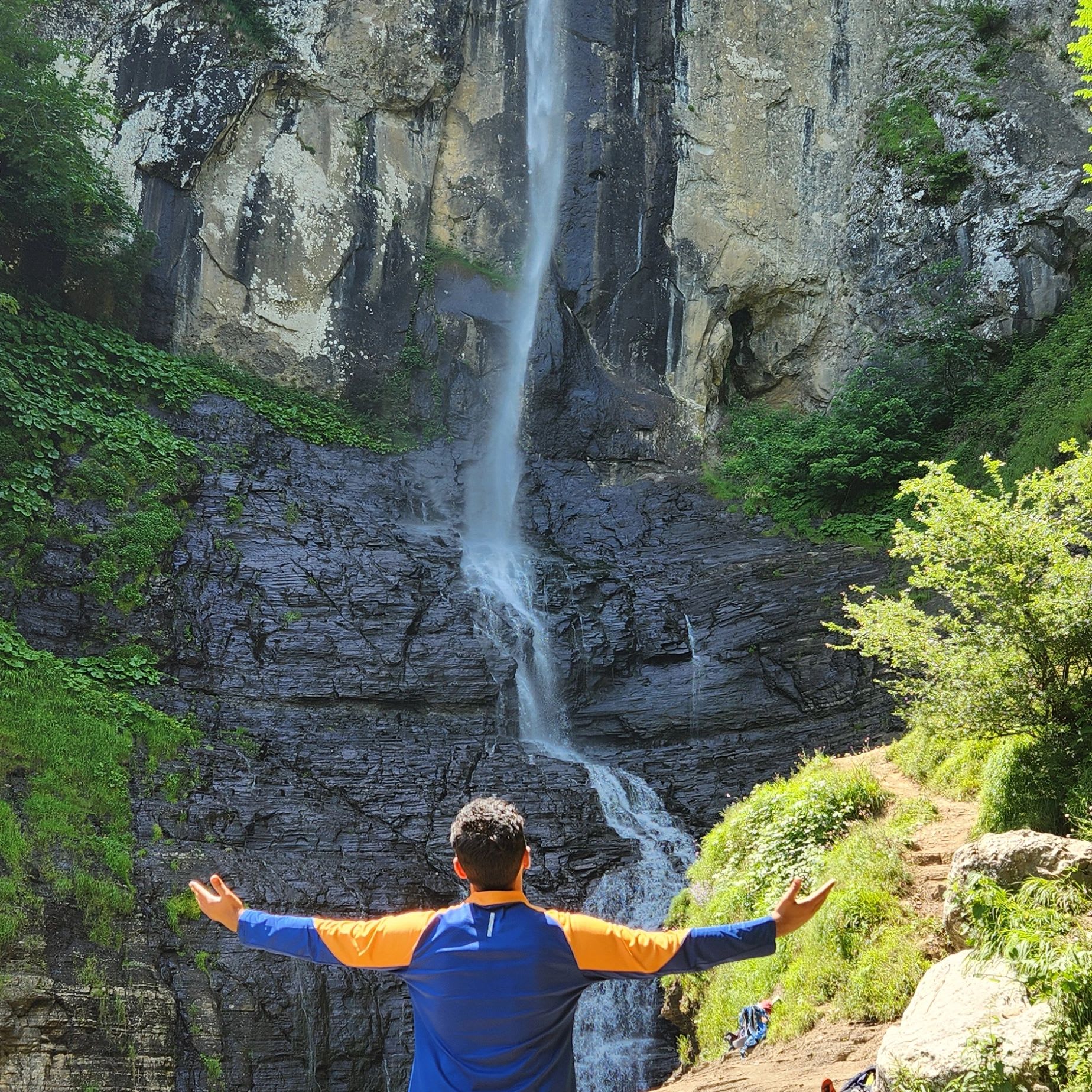 Ali (0xjalali) Farcaster social identity (Fname handle) PFP