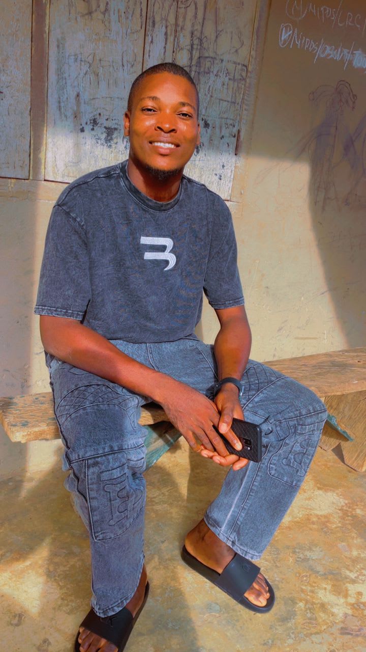Adeleke Isiaka (adetunji30) Farcaster social identity (Fname handle) PFP