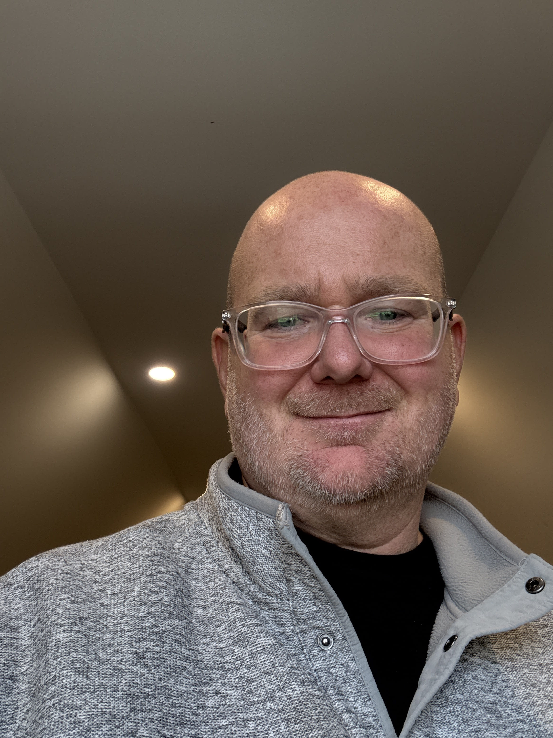 davewaring's Farcaster avatar