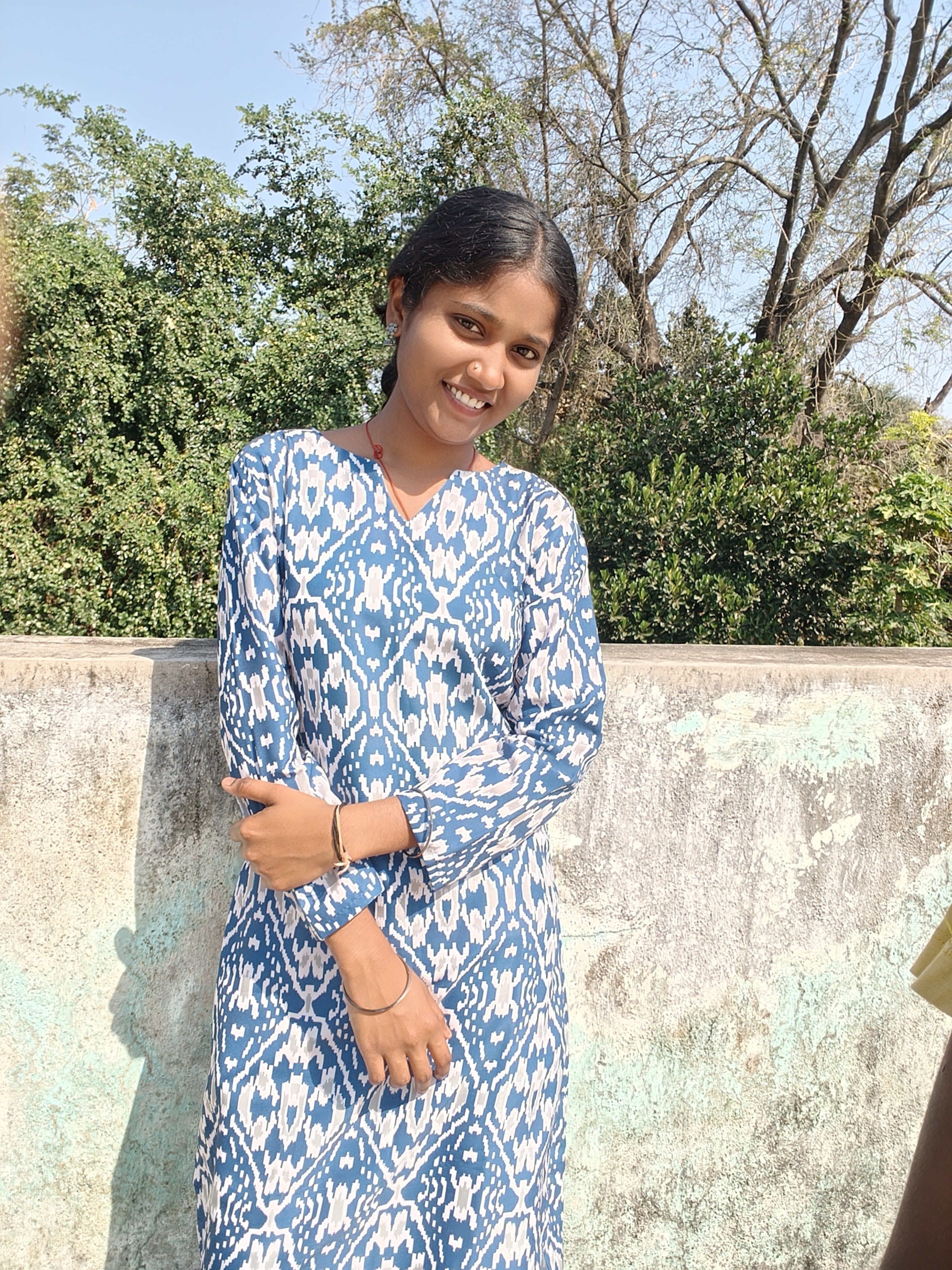Rashmi (rshmi34) Farcaster social identity (Fname handle) PFP