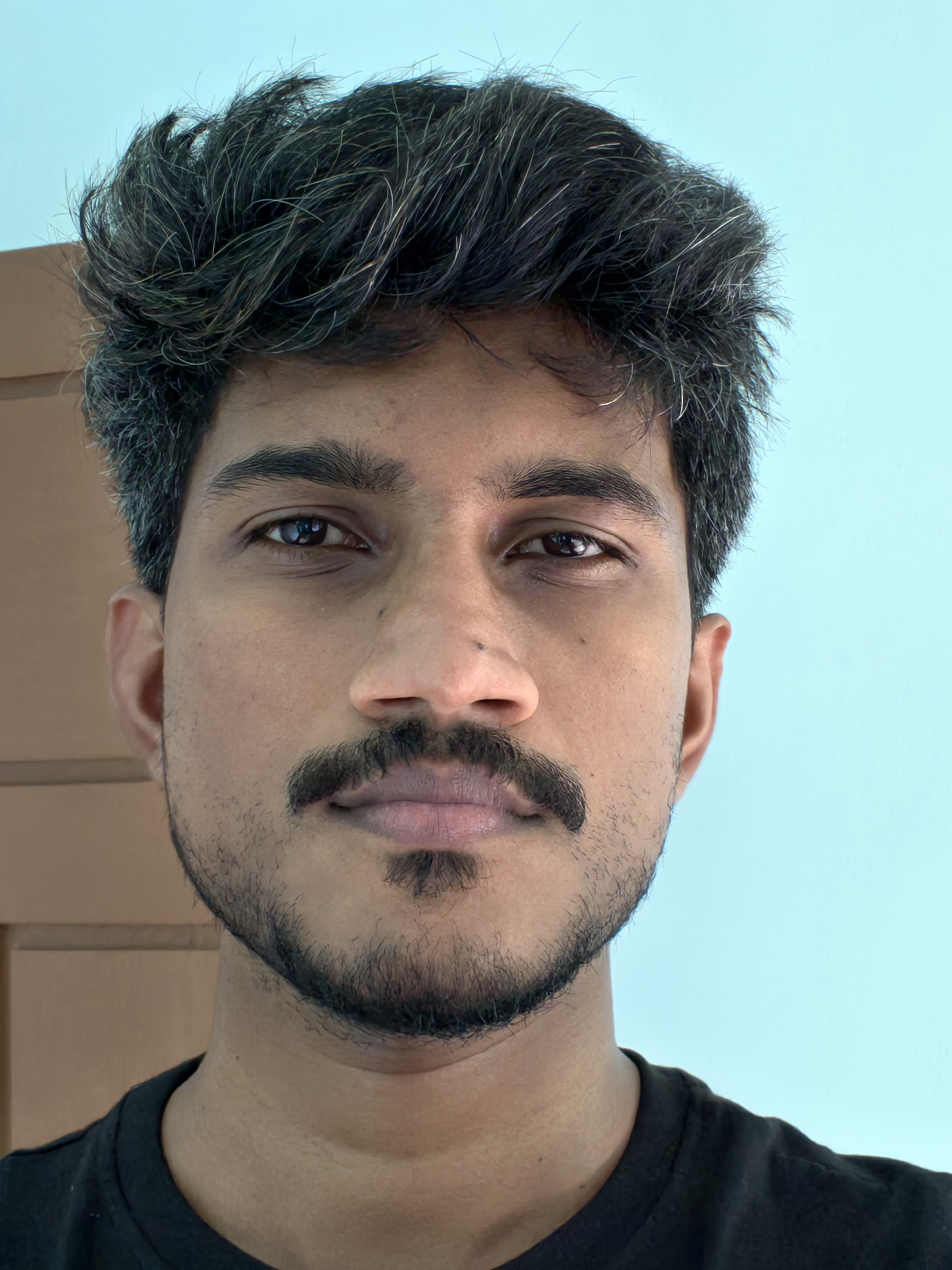 Shanemaverik's Farcaster avatar