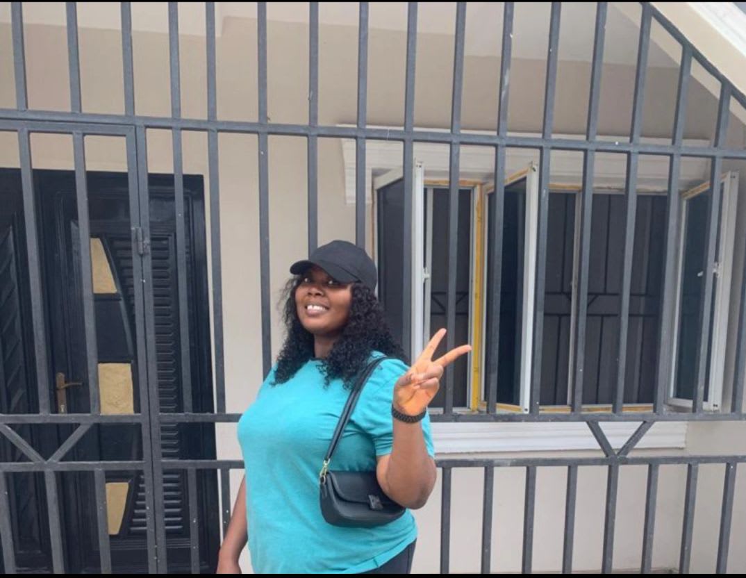 Gift (angel4ese) Farcaster social identity (Fname handle) PFP