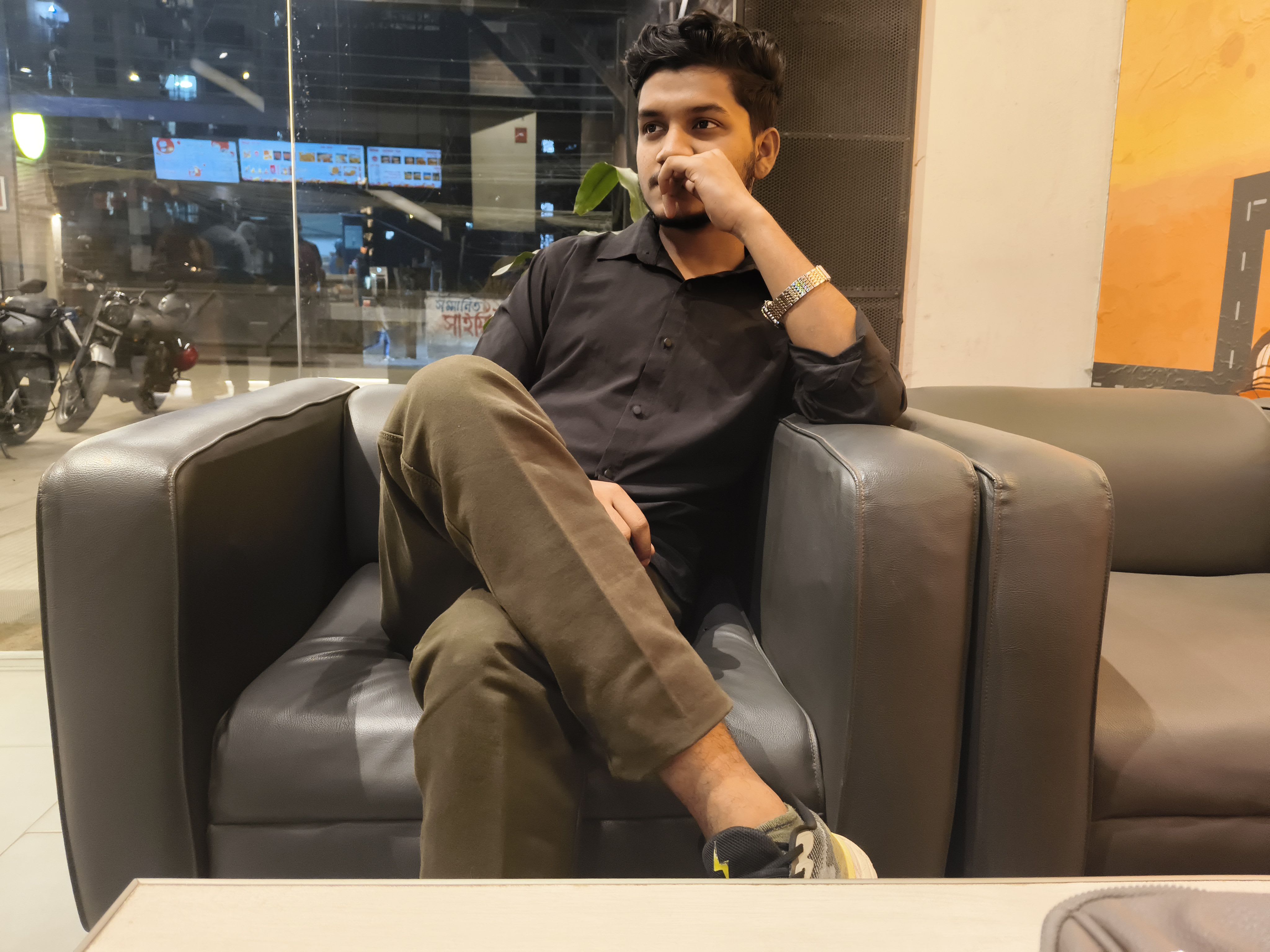 shahriar omar's Farcaster avatar