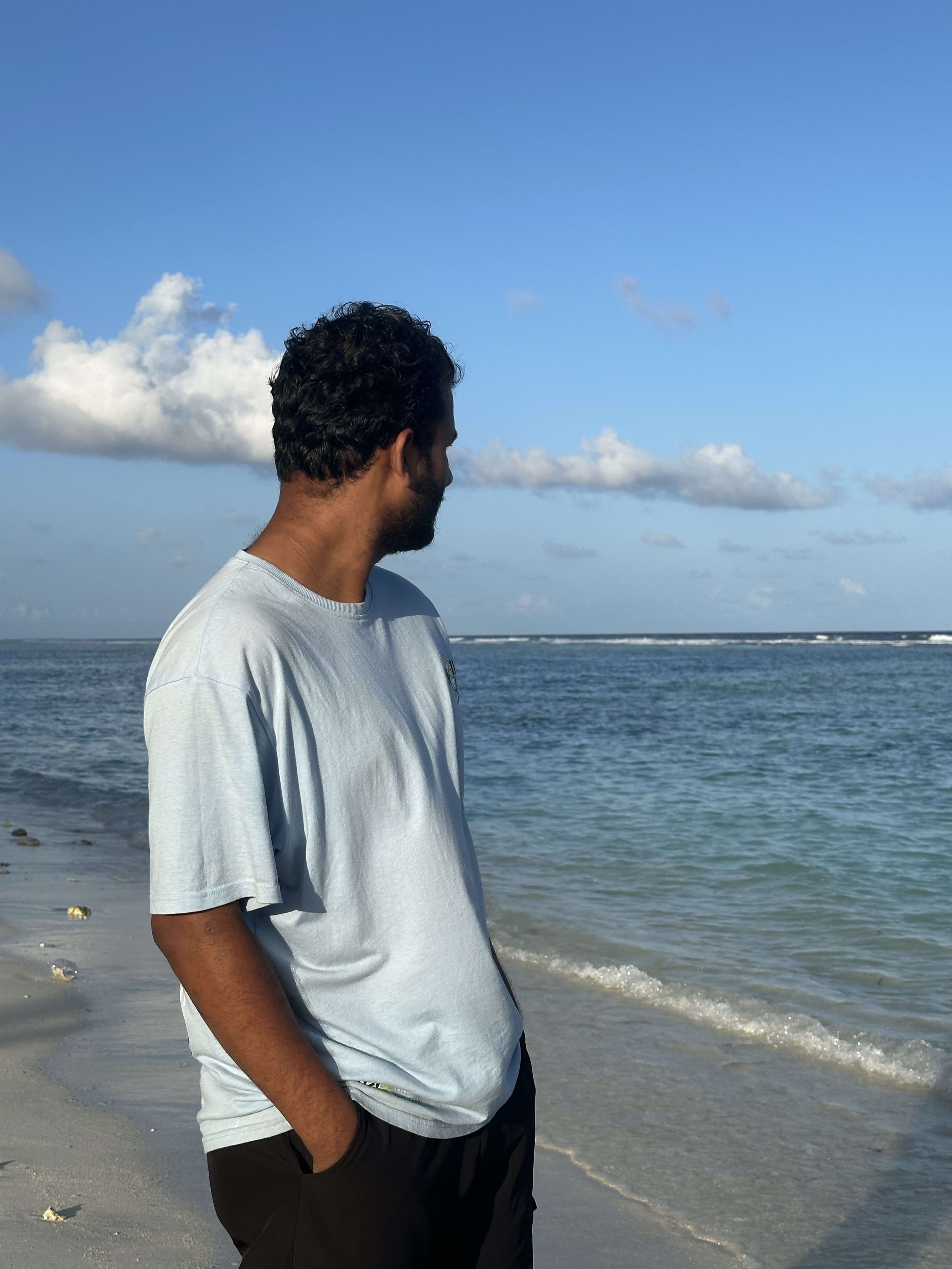 Shahab's Farcaster avatar