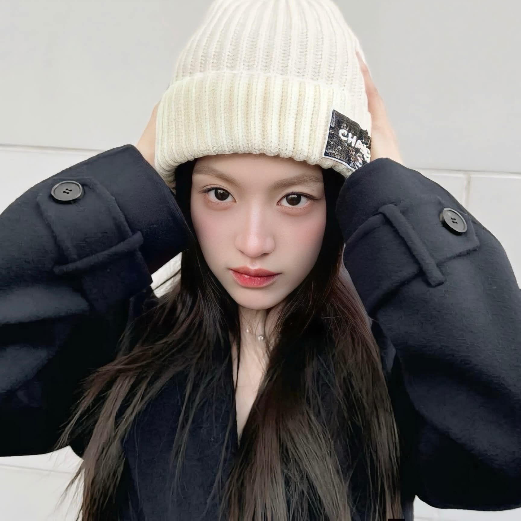dli ๐ฉ (mrgen) Farcaster social identity (Fname handle) PFP