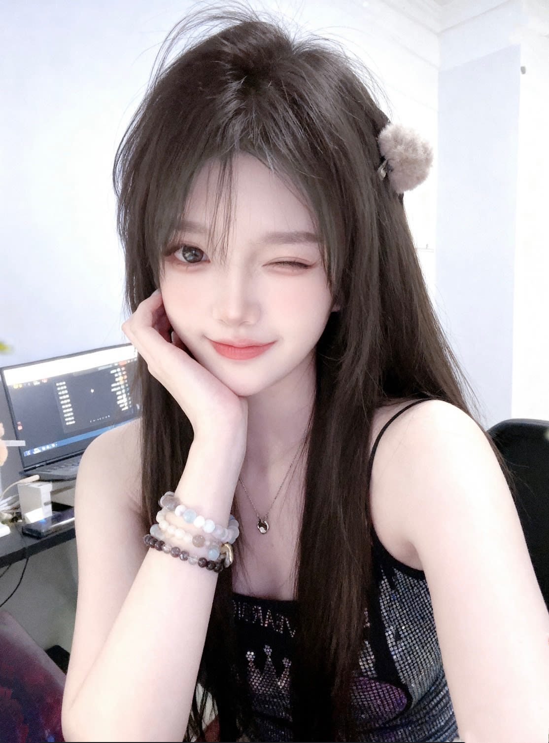 渝 (jiamiyu) Farcaster social identity (Fname handle) PFP