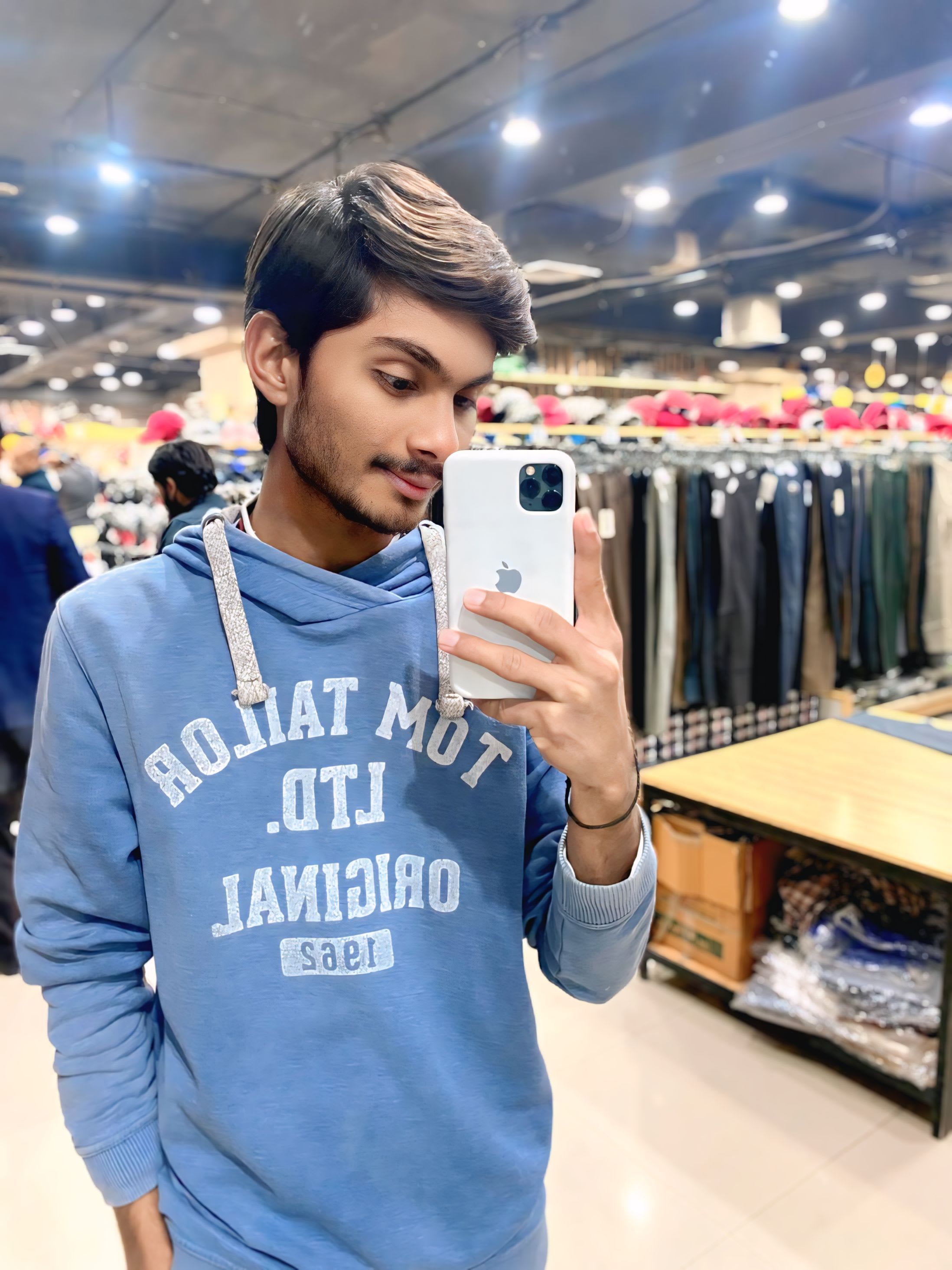 mehwesh9626's Farcaster avatar