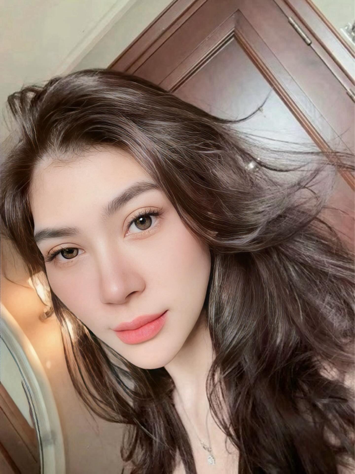 alexweaver (alexweaver.base.eth) Farcaster social identity (Fname handle) PFP