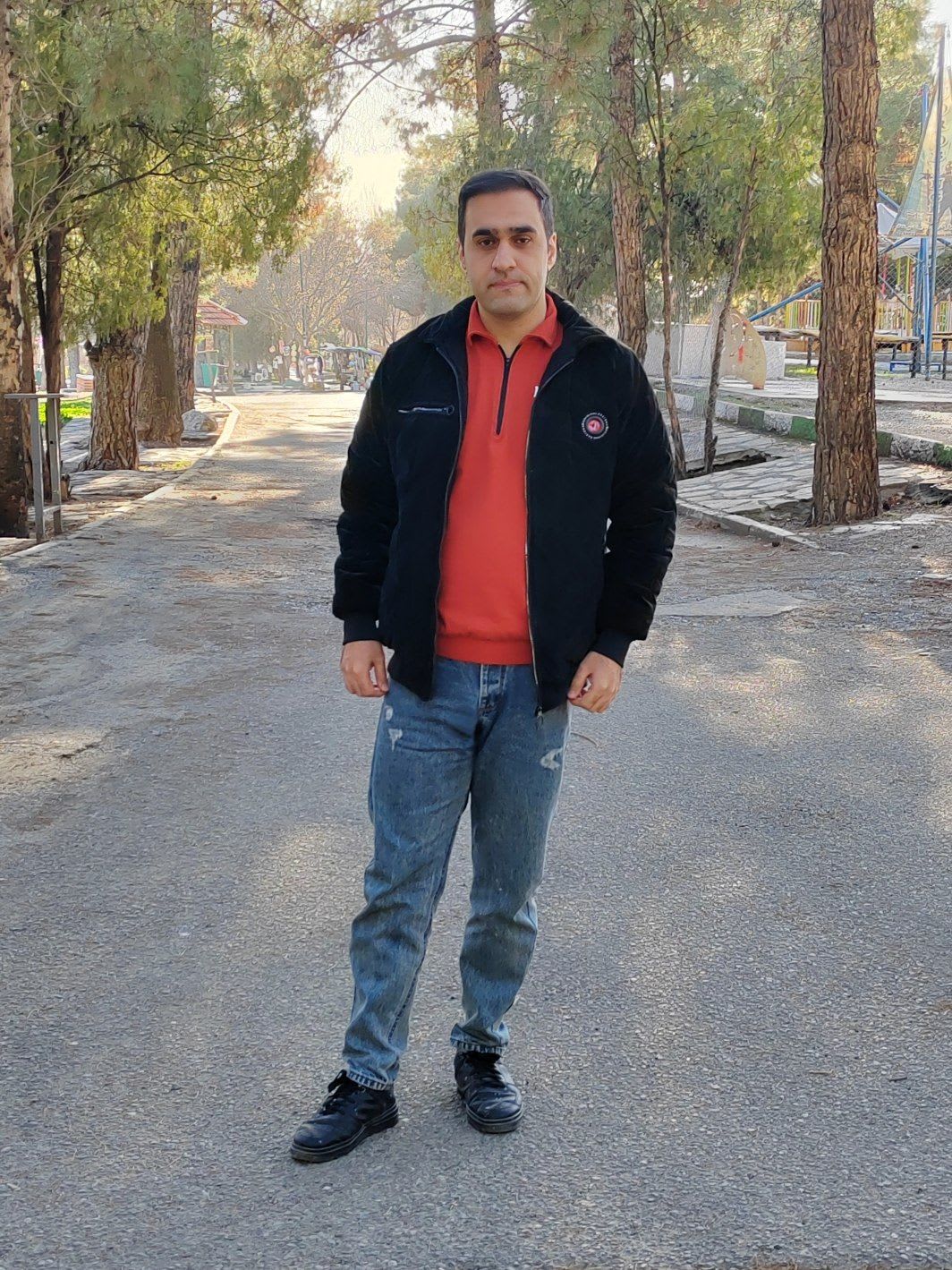 Erfan mirzaei (6h7vvwtms) Farcaster social identity (Fname handle) PFP