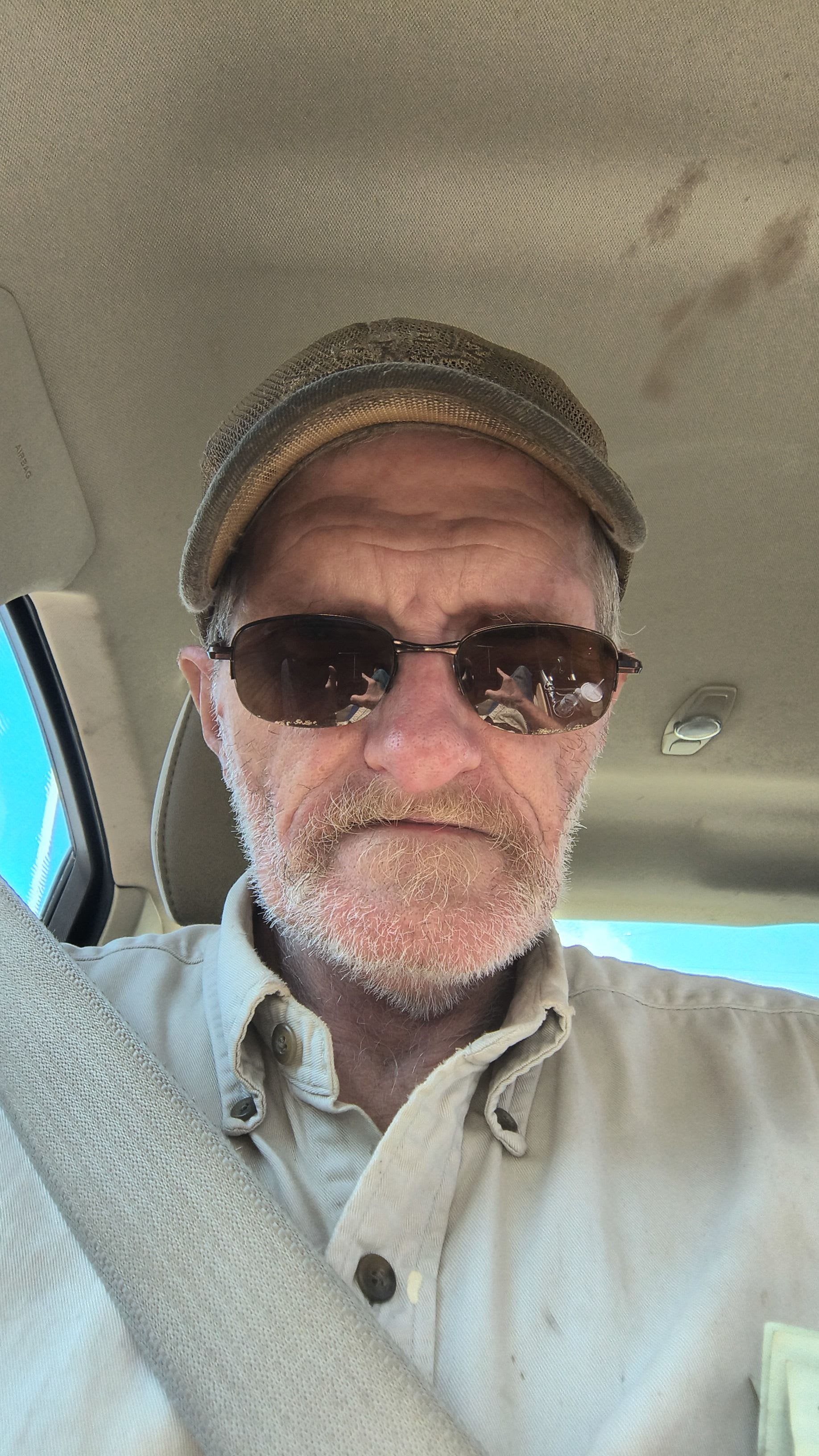 cowbiyrob843.base.eth Basenames (.base.eth domains) based on ENS PFP
