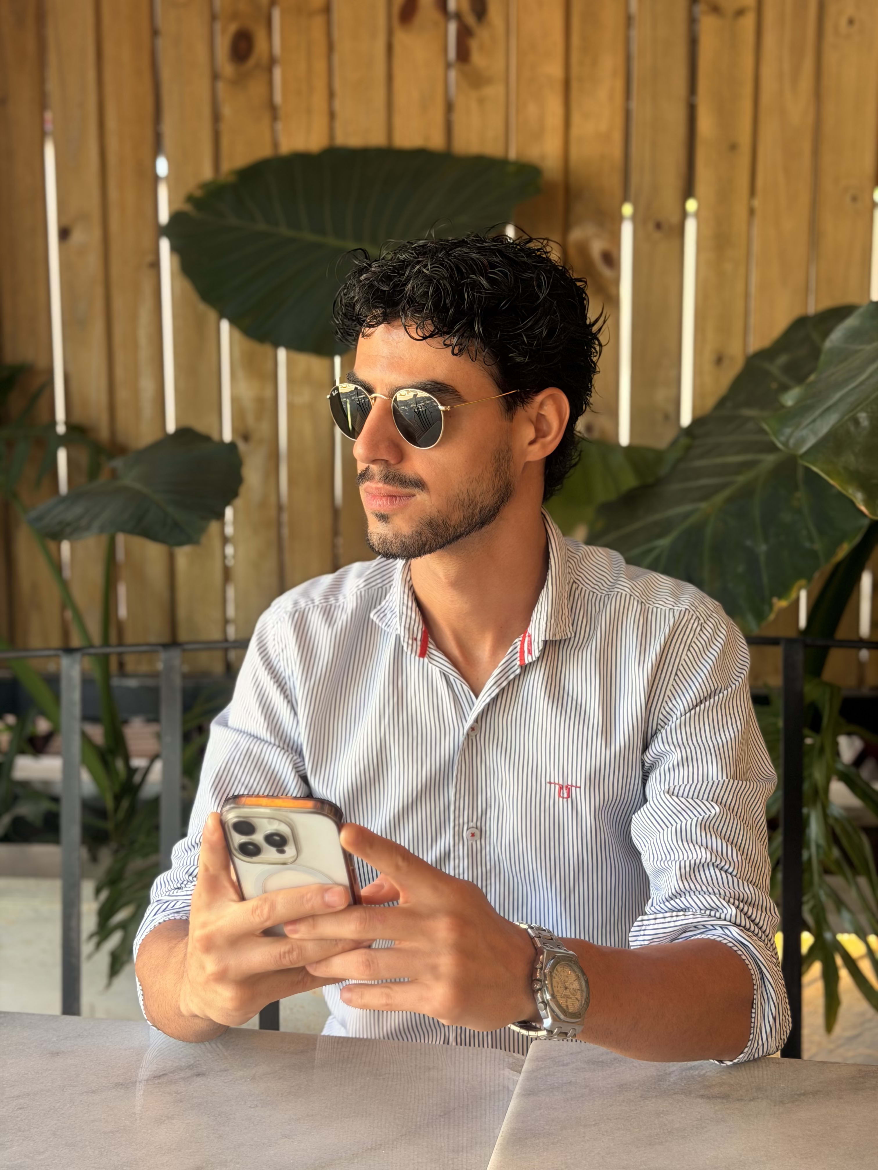 ericlsg.base.eth Basenames (.base.eth domains) based on ENS PFP