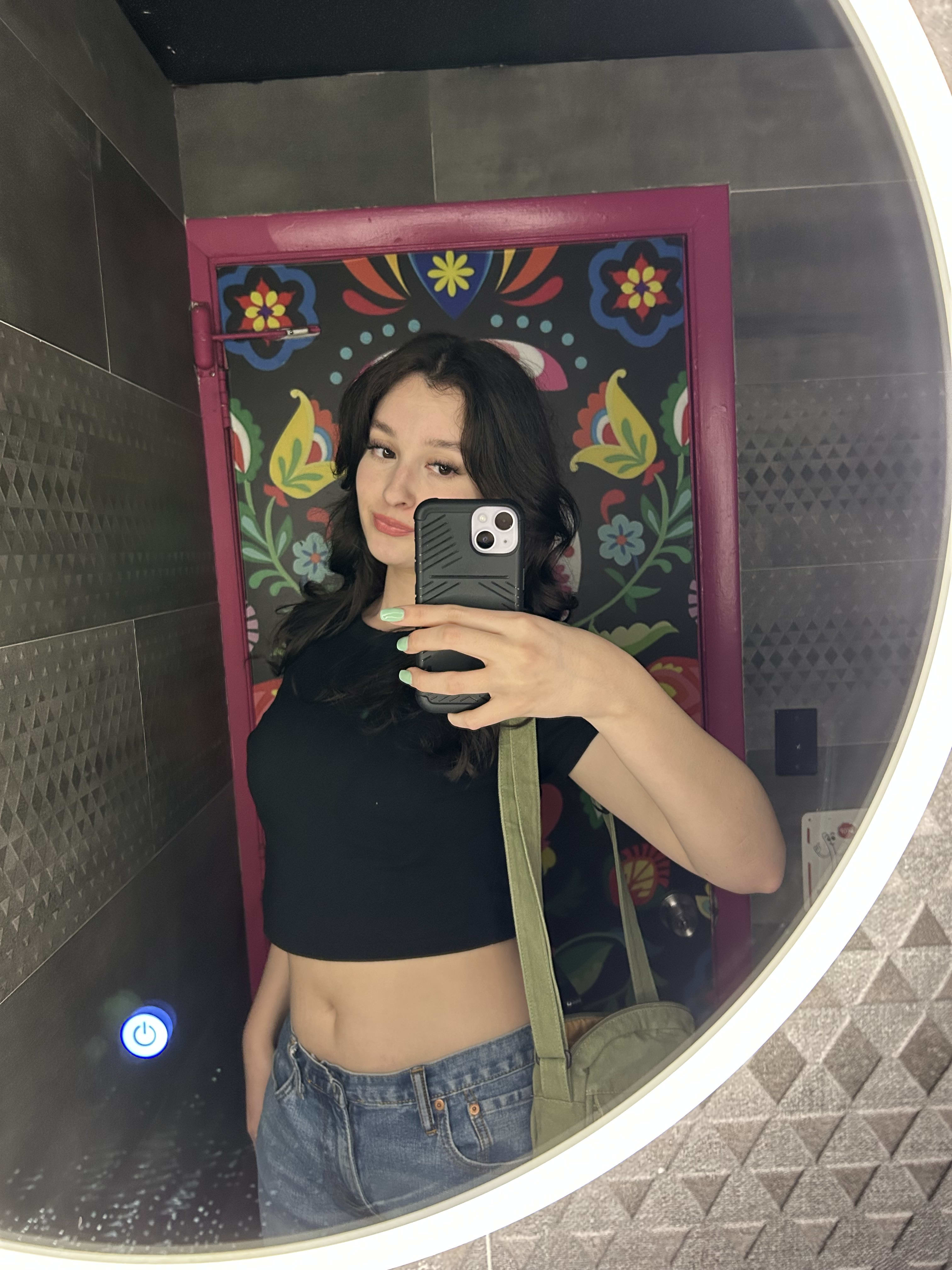 Aliza (bytesizedaliza) Farcaster social identity (Fname handle) PFP