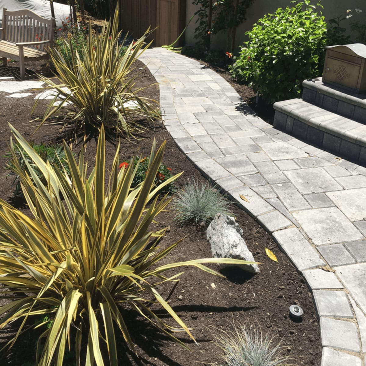 Garden installation and landscape design in Oakland