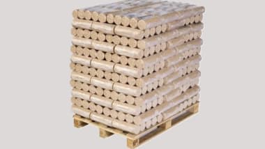 Holzbriketts und Brennholz