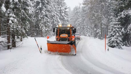 Kommunal- und Gewerbetechnik für den Winterdienst