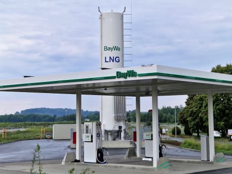 BayWa eröffnet erste LNG-Tankstelle im Landkreis Zwickau
