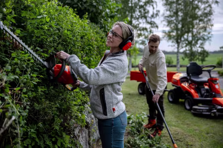 Gartenscheren mit Motor