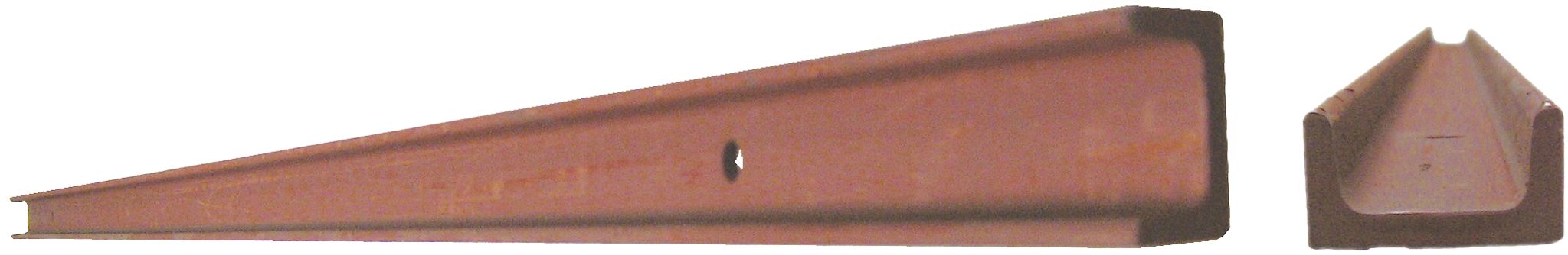 Kratzbodenleiste 1.600 mm, Bohrung 13 mm, für Unsinn