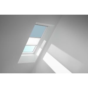 VELUX Dachfenster Rollo Verdunkelungsrollo Duo DFD PK04 4576SWL himmelblau/weiß, Schiene weiß 94x98cm