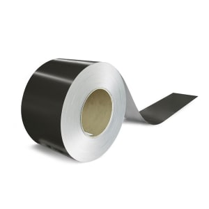 Stahl-Flachblech Kleincoil 0,63X1250X25000MM B-Seite RAL 9006 Grauweiß Schutzfolie NOVACEL A-Seite ähnlich Grauweiß