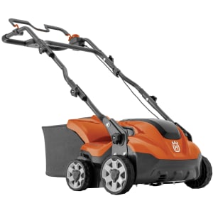 Husqvarna® Akku-Vertikutierer "S 138i" Arbeitsbreite 37,5 cm, mit Akku und Ladegerät, 9679222-03