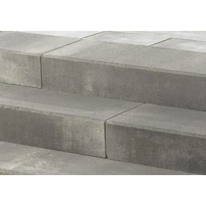 casafino Beton-Blockstufe Standard graugranit nuanciert, Stk. casafino Beton-Blockstufe Standard graugranit nuanciert, Stk.