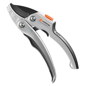 Gardena Comfort Ratschenschere SmartCut Gardena Comfort Ratschenschere SmartCut