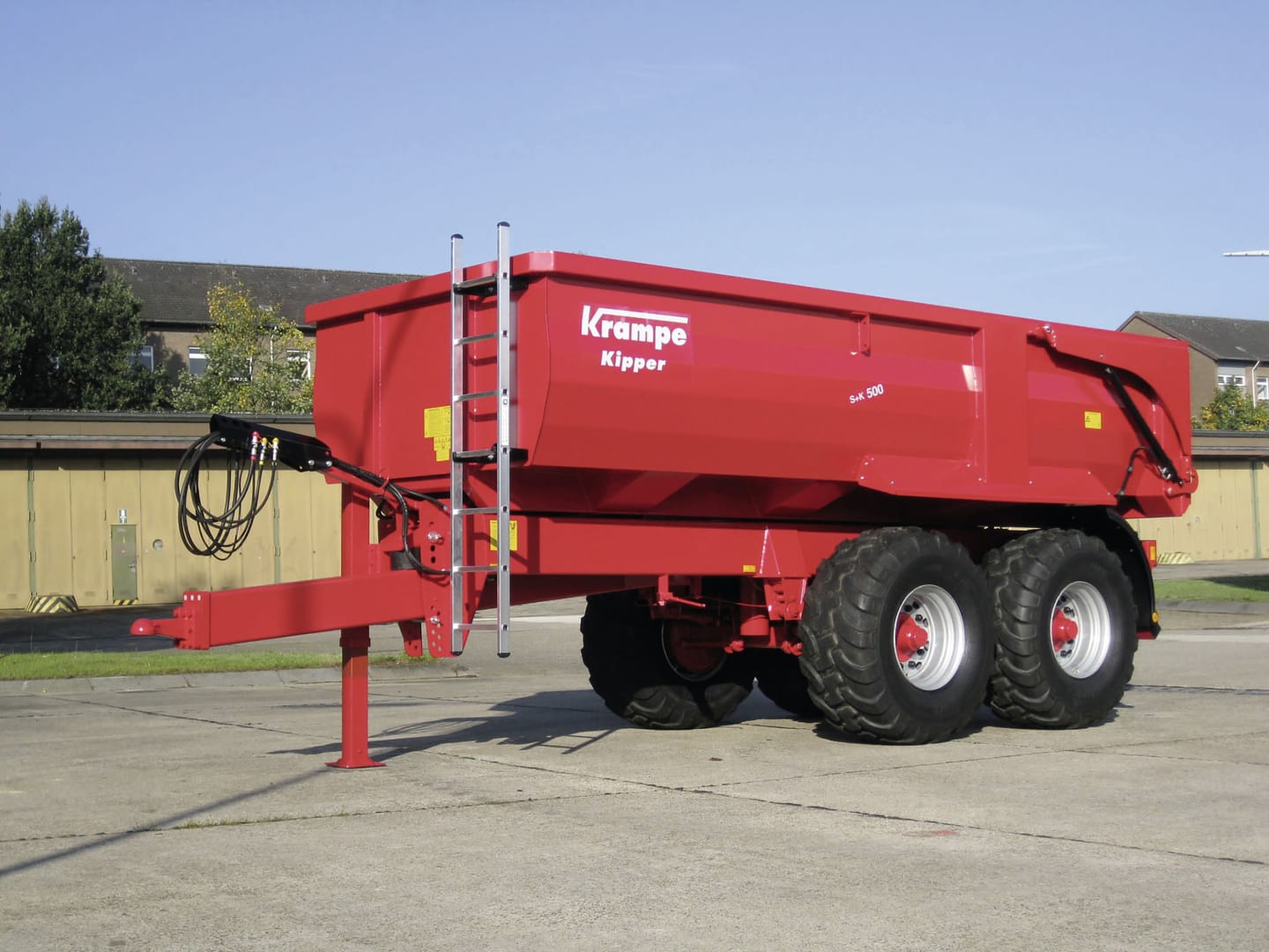 Krampe Wannenkipper "Erdbaumulde SK 500" Nutzlast 20 t, Transportvolumen 11,2 m³ Wassermaß; 14,4 m³ SAE 221