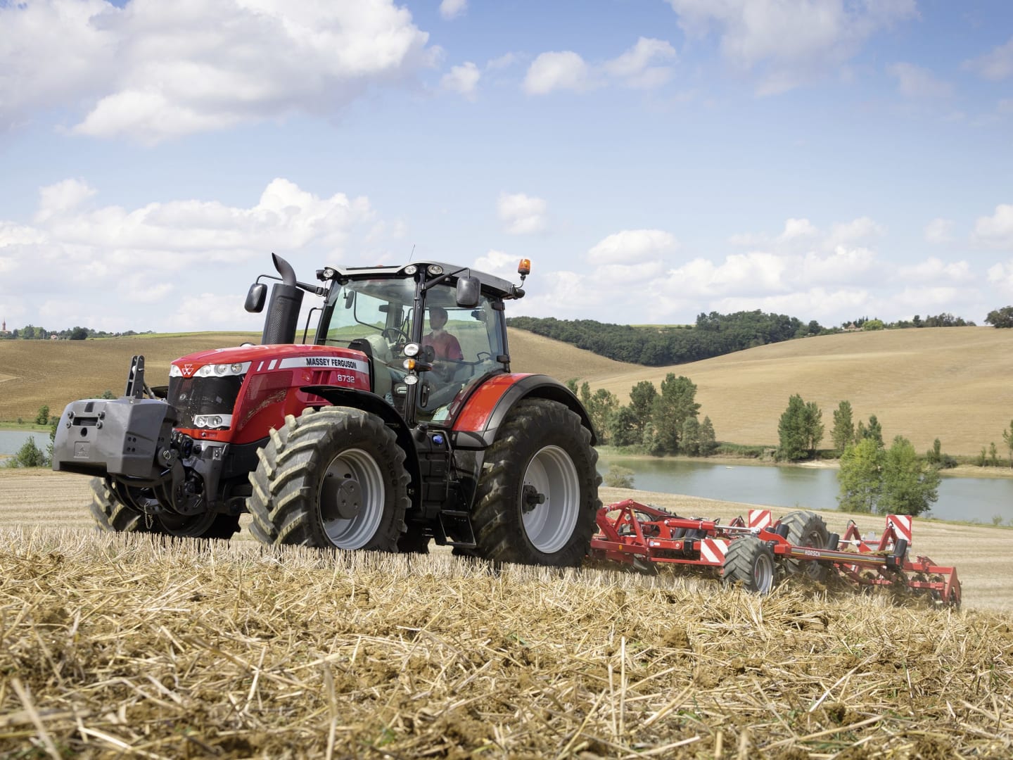 Massey Ferguson Traktor "MF 8700 S"
