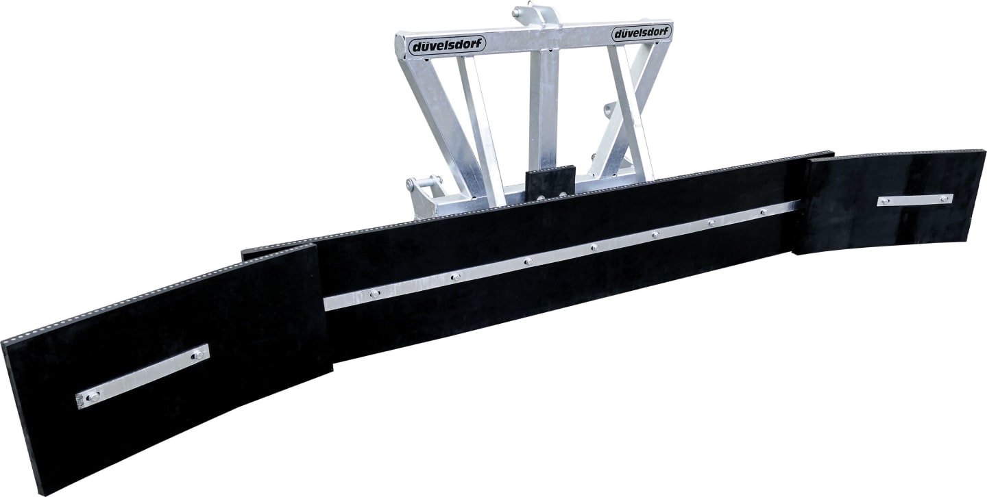 Düvelsdorf Gummischieber 3,00 – 3,60 m, Euro-Aufnahme/3-Punkt/Stapler, 3-stufig mechanisch schwenkbar, 3617650