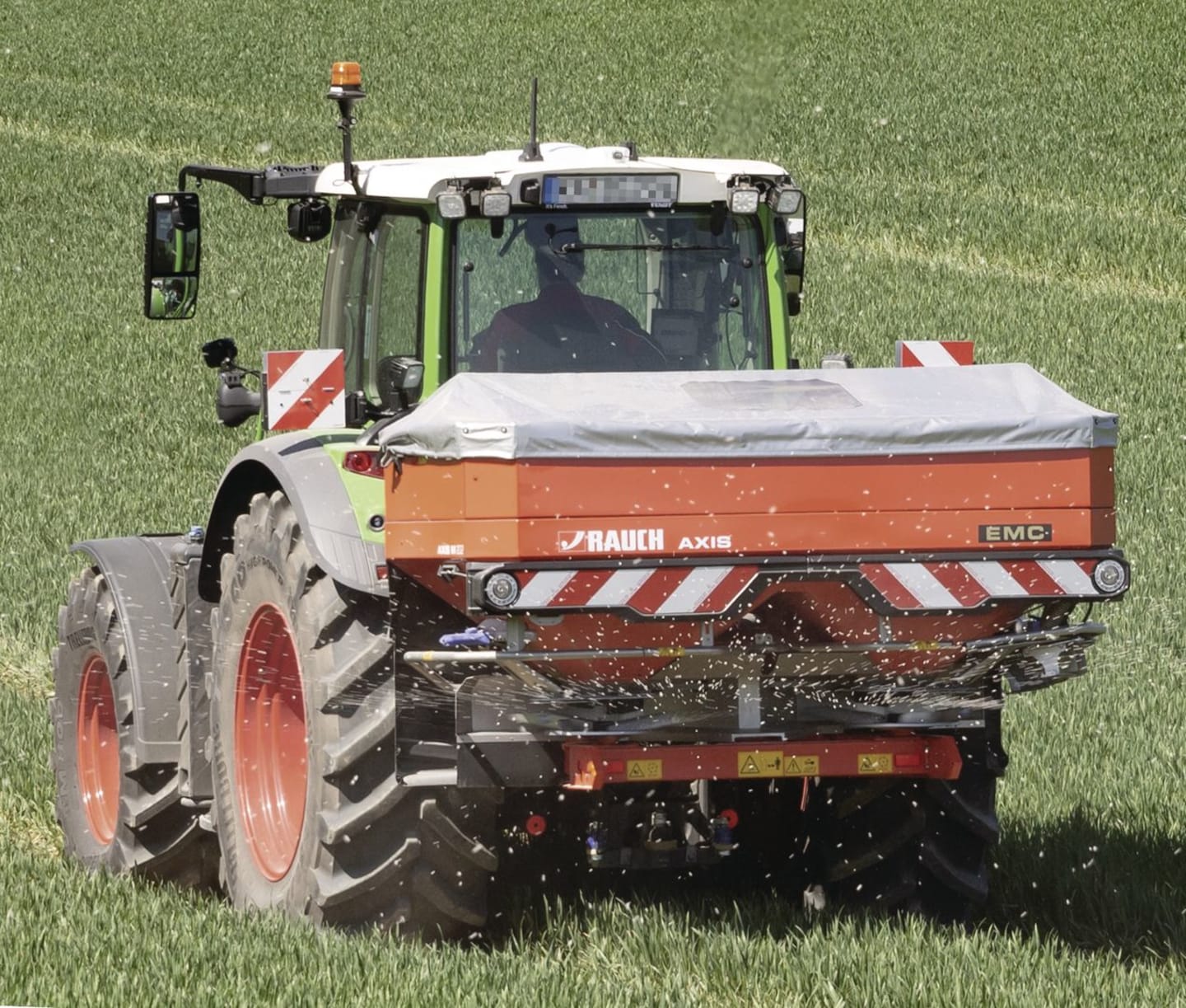 RAUCH Düngerstreuer "Axis M 20.2 EMC+W V8" Streubreite 12 – 36 m Bedienterminal QUANTRON-A, VariSpread V8, Restmengenwaage W