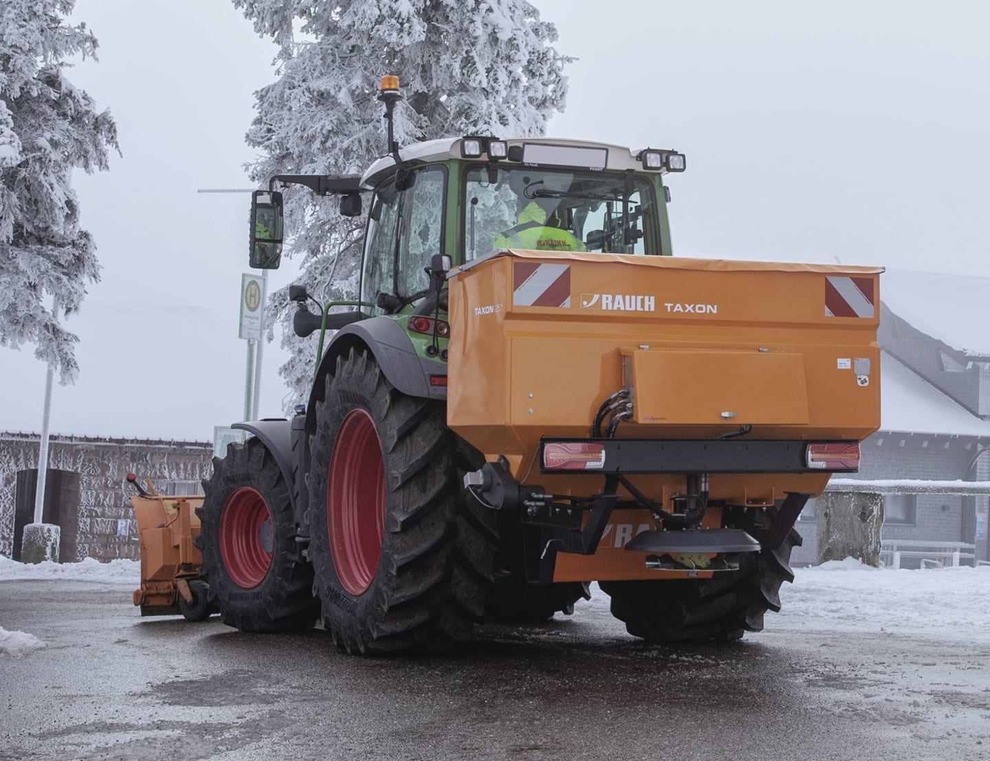 RAUCH Winterdienststreuer "Taxon 25.1" Behältervolumen 1.500 l Hydraulikantrieb, EcoTron