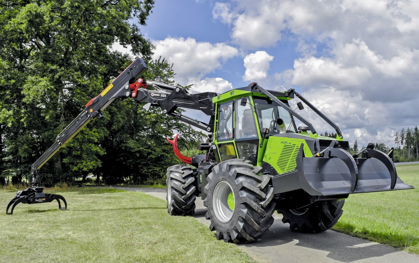 Noe Forsttraktor "NF 210-4R" 4-Rad