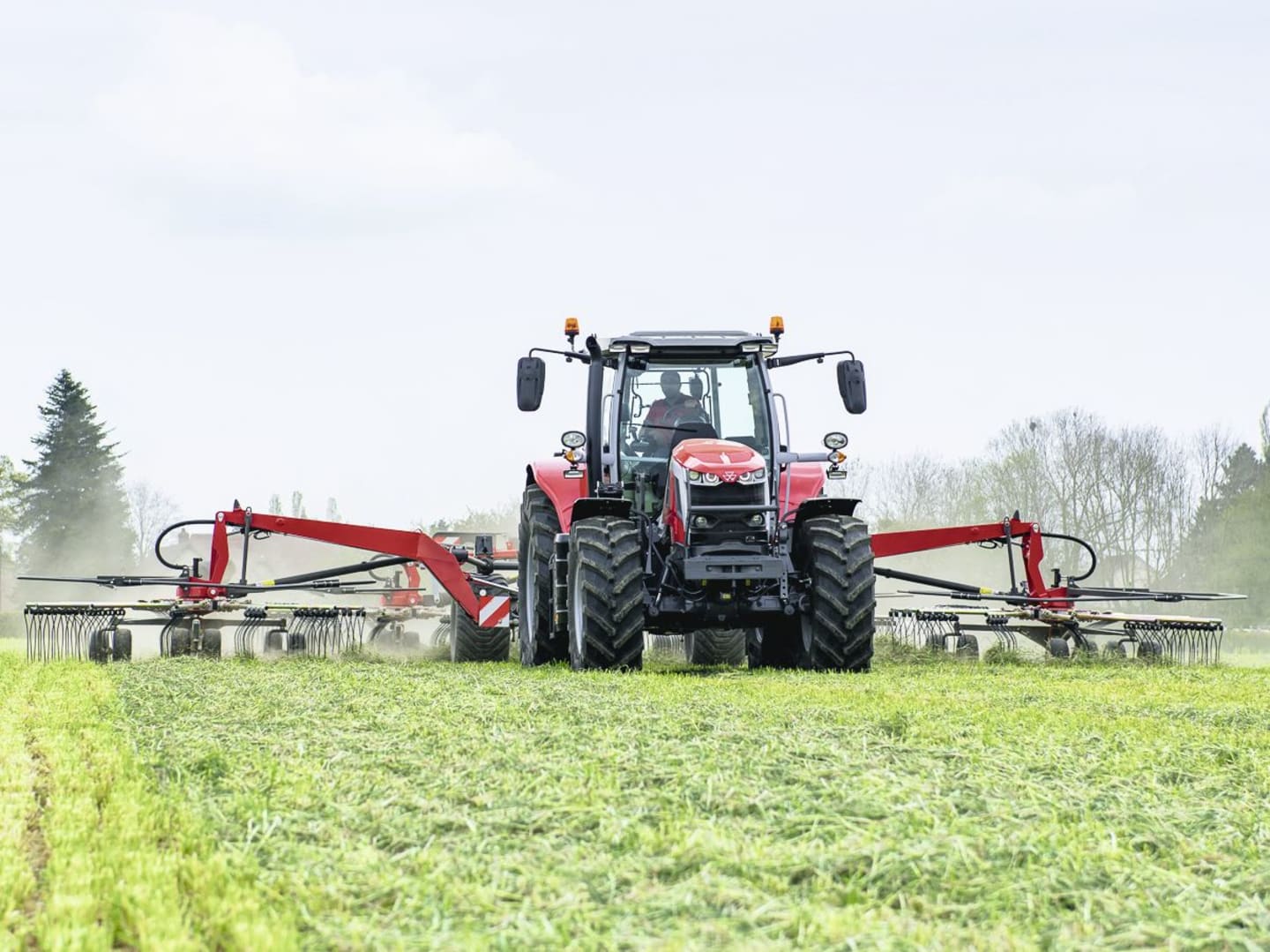Massey Ferguson Schwader "MF RK 1254 TRC EC" 12,50 m, 4 Kreisel, Schwad mittig
