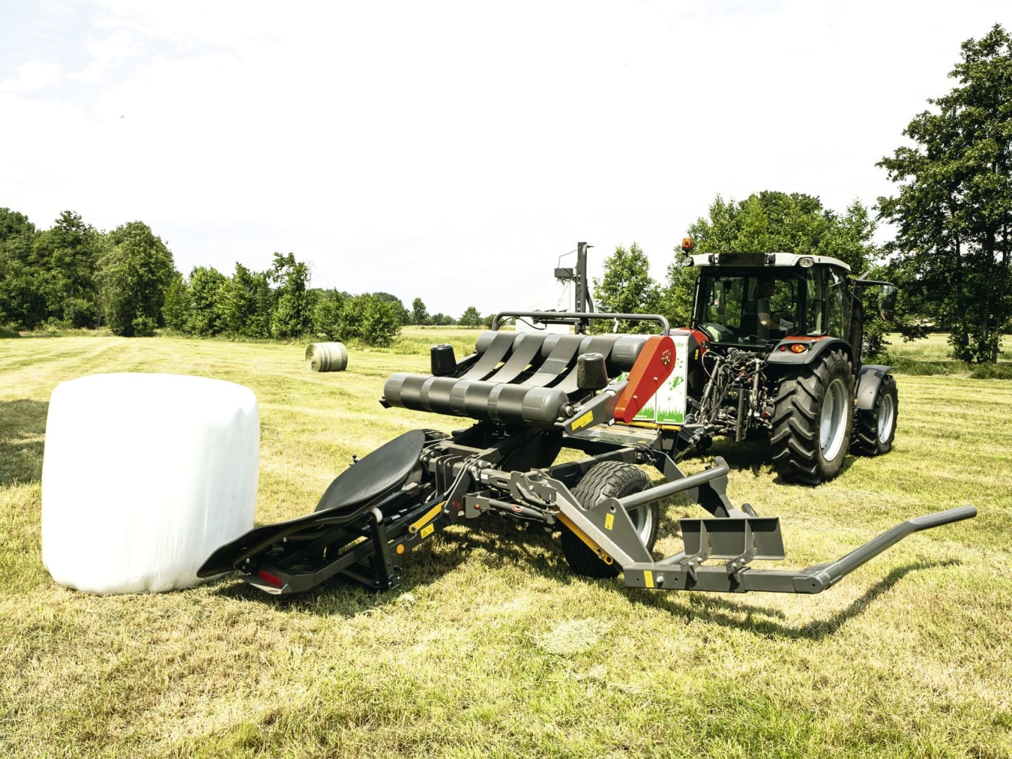 Massey Ferguson Ballenwickelgerät "TW" für Rundballen