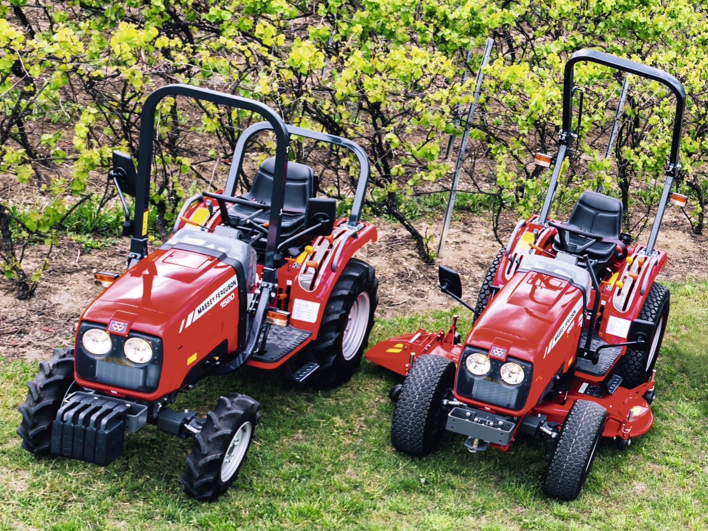 Massey Ferguson Traktor "MF 1500"