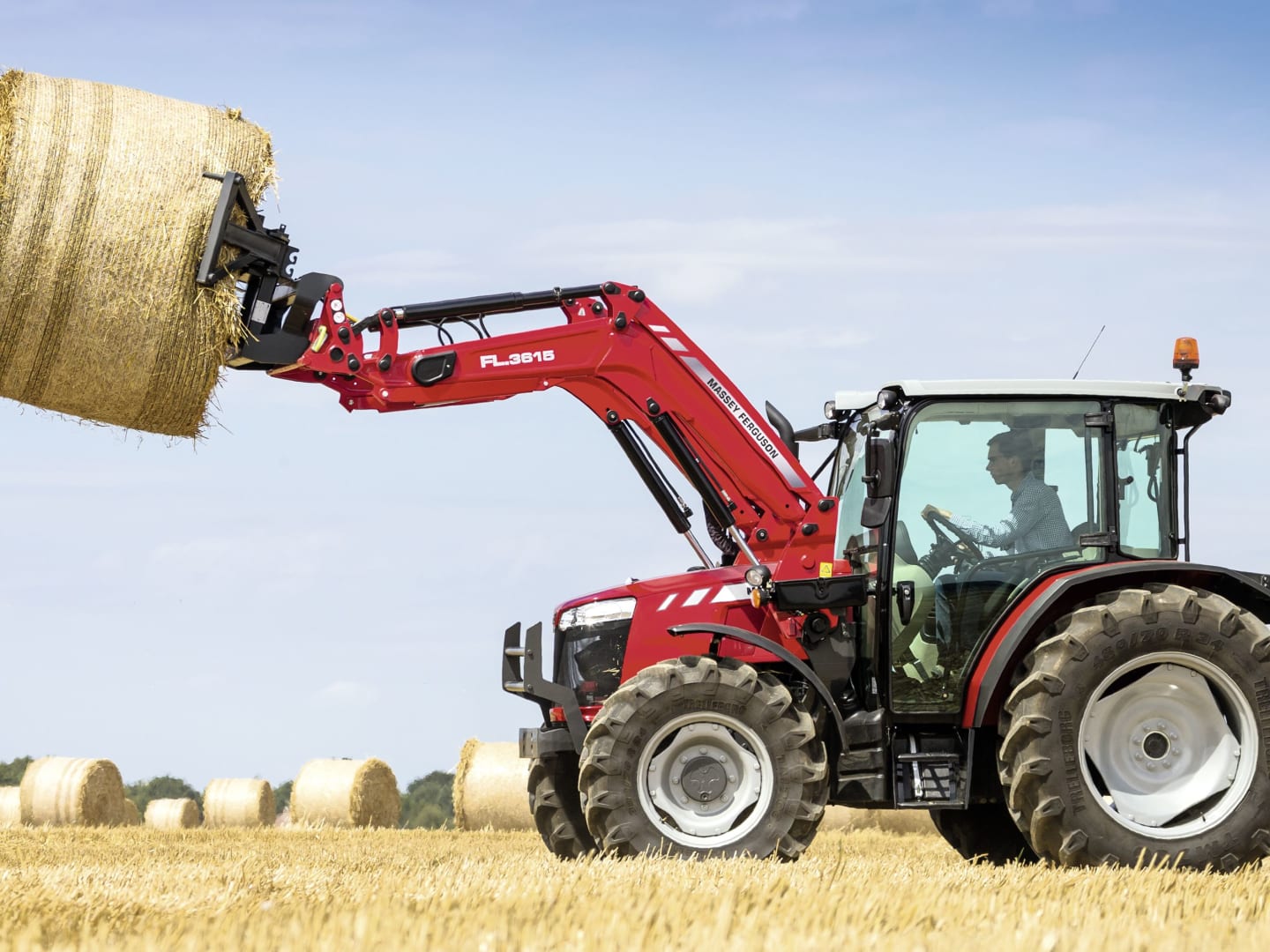 Massey Ferguson Frontlader "MF FL.3615 DM" Hubkraft 1.540 kg, mit Parallelführung