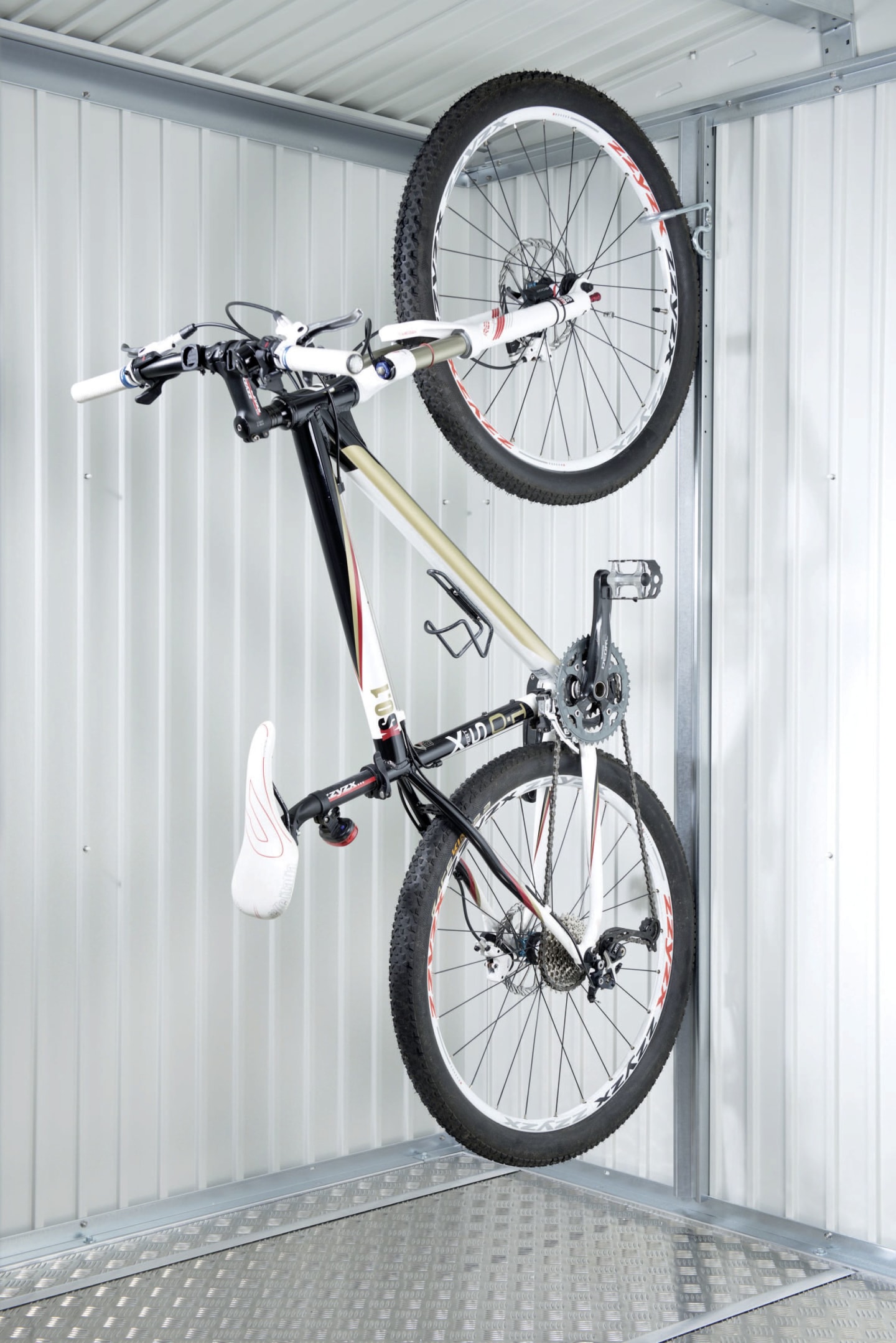 Biohort Fahrradhalter bikeMax 4 x 4 cm silber Fahrradständer Wand