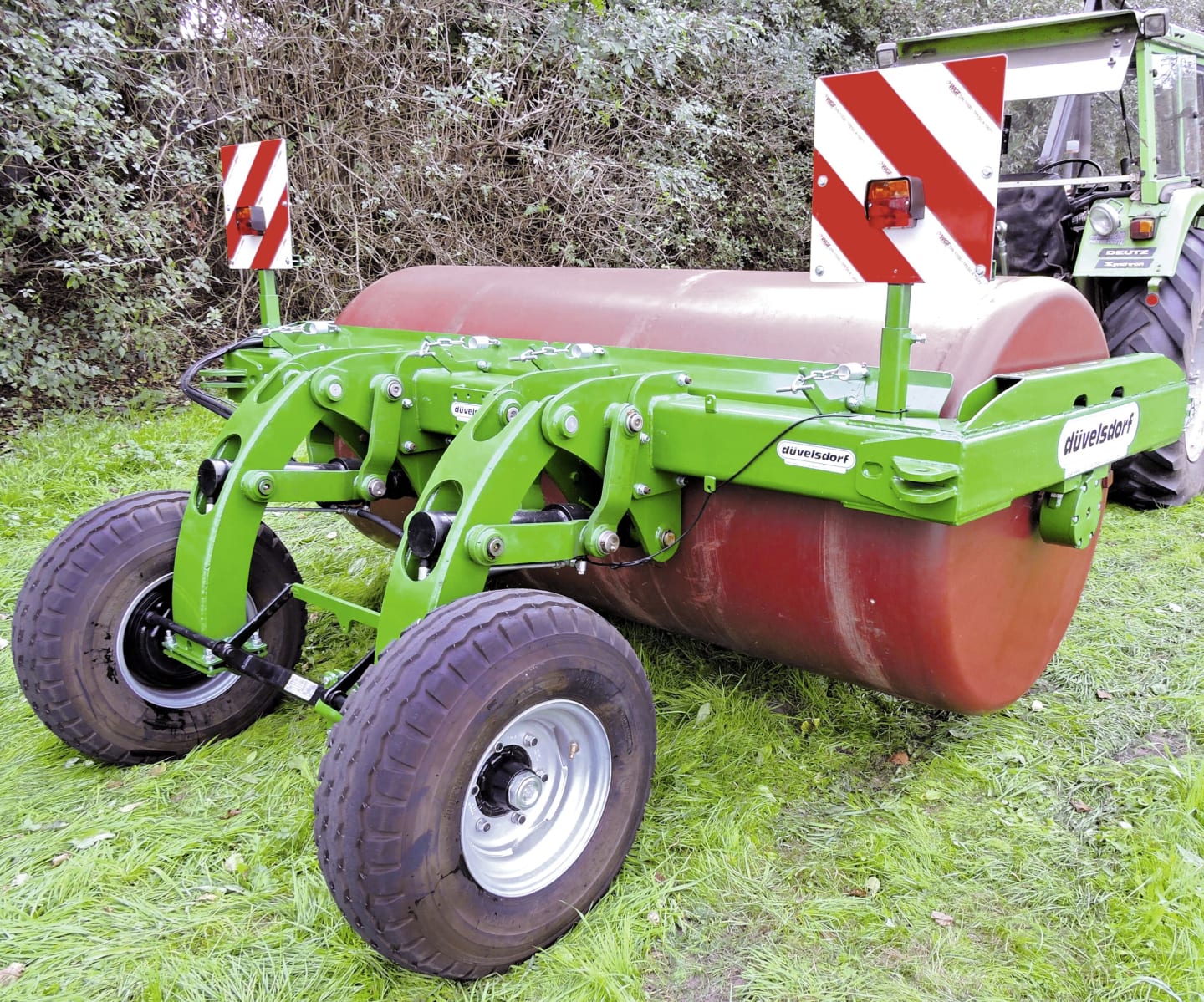 Düvelsdorf Wiesenwalze "Green Roller Classic", mit Fahrwerk ungebremst, Zugdeichsel