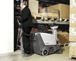 Lifestyle: Nilfisk Kehrmaschine SR 1000S P