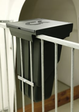 Lifestyle: KERBL Futterbox 11,5 l, 330 x 512 x 270 mm, für Kälberiglus, Rauh- und Kraftfutter