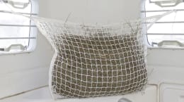 Lifestyle: KERBL Heunetz 90 x 60 cm 4 kg, für Ponys und Anhänger, Maschenweite 30 x 30 mm, zum Aufhängen, 321999