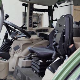 Produktbild: samo Beifahrersitz für Fendt Traktor Farmer 400 Vario; Favorit 700, 900 Vario; Vario 200, 300, 400, 700, 800