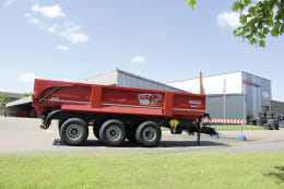 Produktbild: Krampe Wannenkipper Erdbaumulde SK 750 Nutzlast 30 t, Transportvolumen 16,6 m³ Wassermaß, 21,5 m³ SAE 221