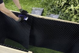 Lifestyle: bellissa Noppenfolie für Hochbeete schwarz 0,8 x 6,5 m